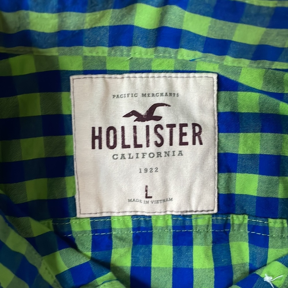 Mens casual button up. - Picture 3 of 4